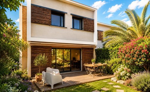 House in La Constance-Le Puy, Antibes, France 1