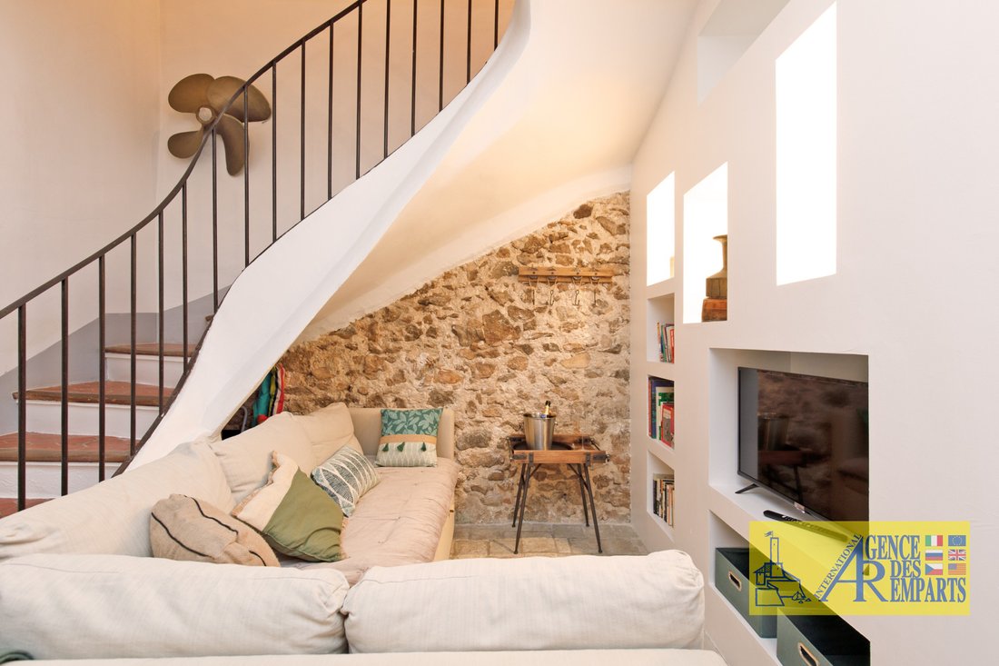 House in Les Cougoulins-Rastines, Antibes, France 4 - 18256234