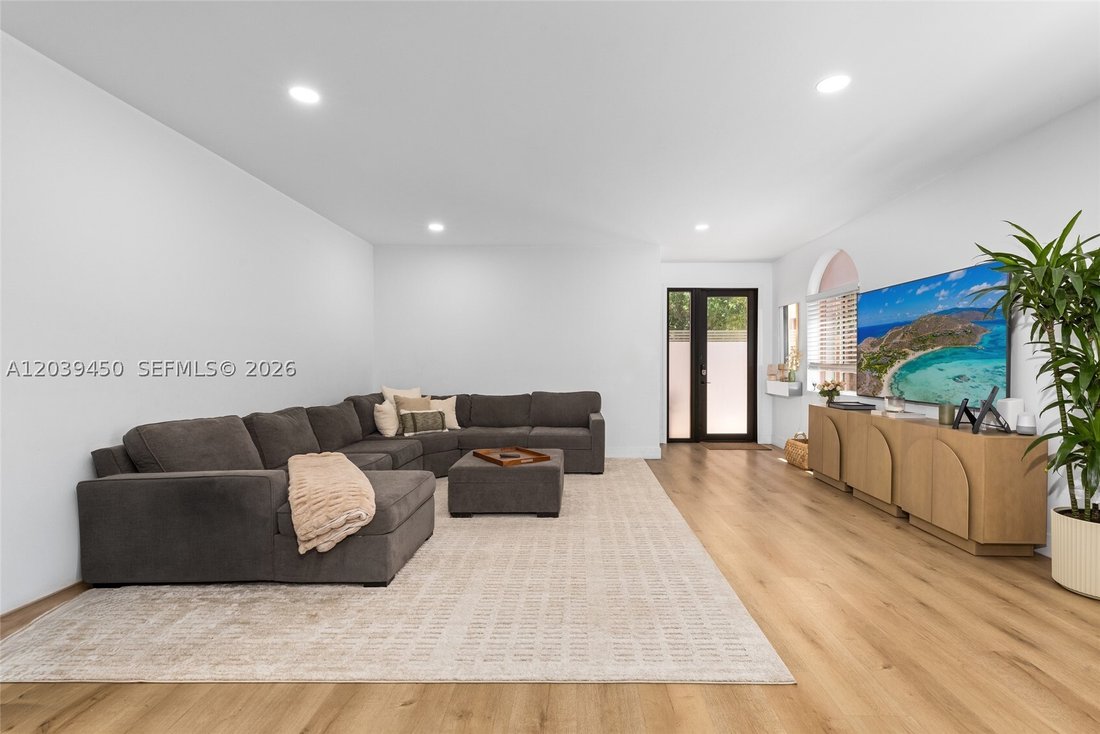 Townhouse in Miami, Florida, United States 5 - 18250411