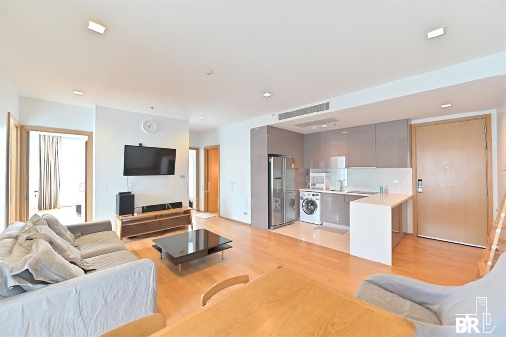 Condo in Khlong Toei, Krung Thep Maha Nakhon, Thailand 1 - 18252738