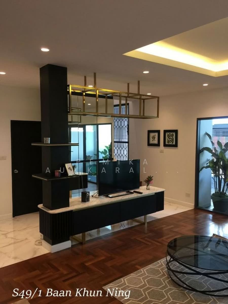 Townhouse in Bangkok, Krung Thep Maha Nakhon, Thailand 4 - 18252548