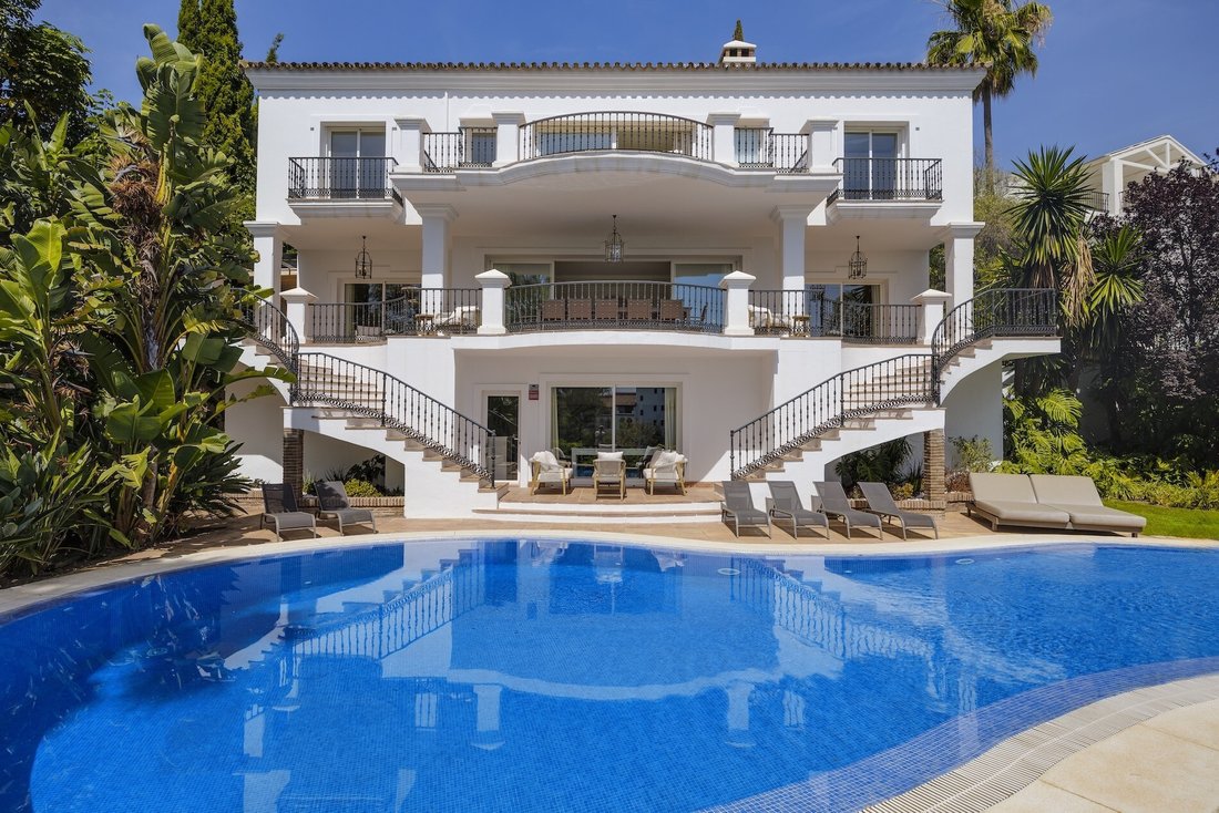 House in La Quinta, Benahavis, Andalusia 2 - 18256657