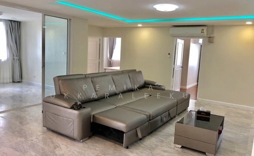Condo in Bangkok, Krung Thep Maha Nakhon, Thailand 1
