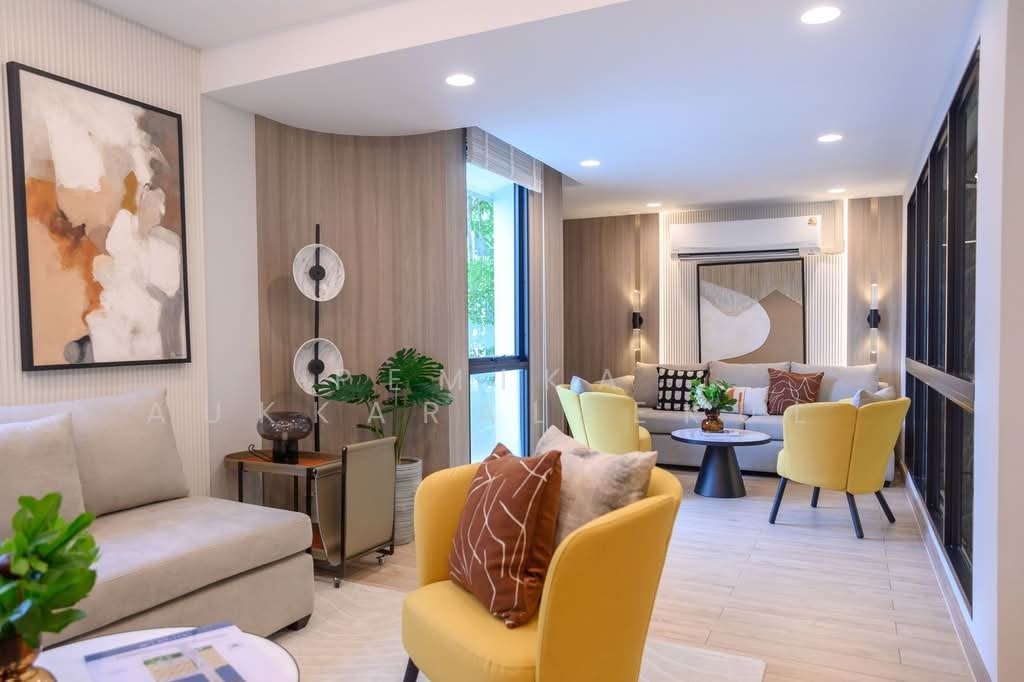 Townhouse in Bangkok, Krung Thep Maha Nakhon, Thailand 2 - 18255773