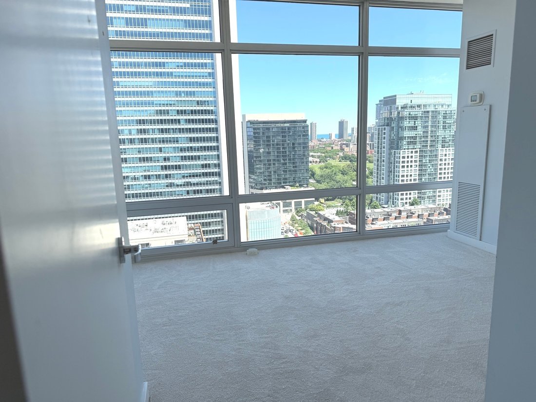 Condo in Chicago, Illinois, United States 4 - 18244561