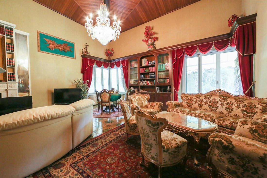 Villa in Carimate, Lombardy, Italy 2 - 18253612