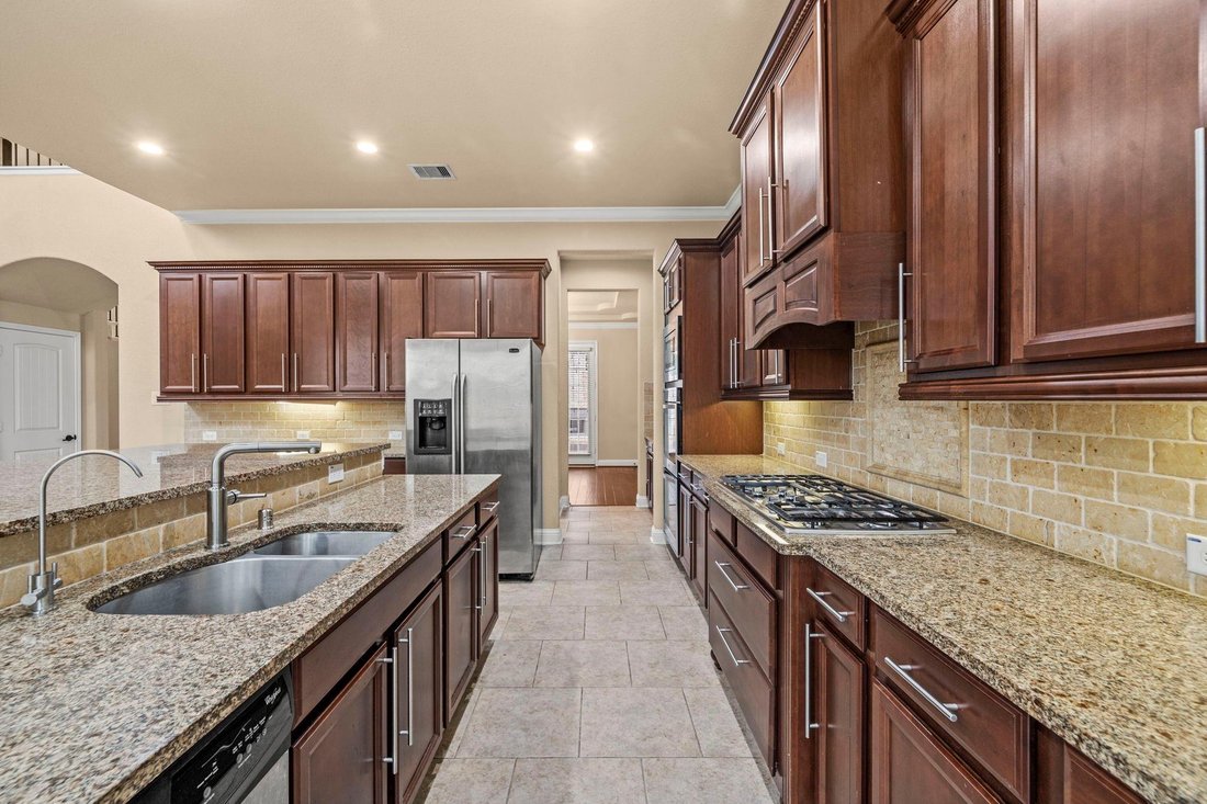 House in Houston, Texas, United States 5 - 18255335