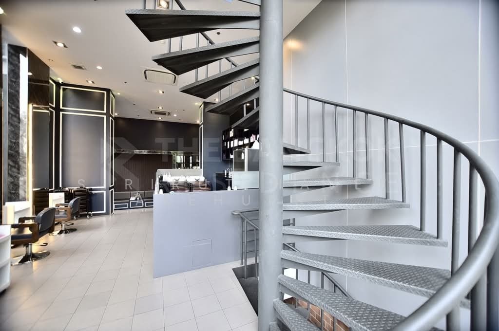 Condo in Chom Phon, Bangkok, Thailand 2 - 18253296