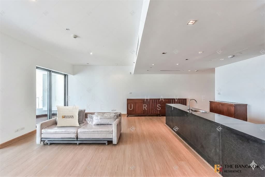 Condo in Bang Phong Phang, Krung Thep Maha Nakhon, Thailand 2 - 18252892