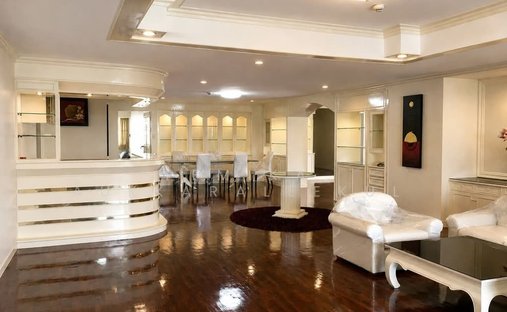 Condo in Bangkok, Krung Thep Maha Nakhon, Thailand 1