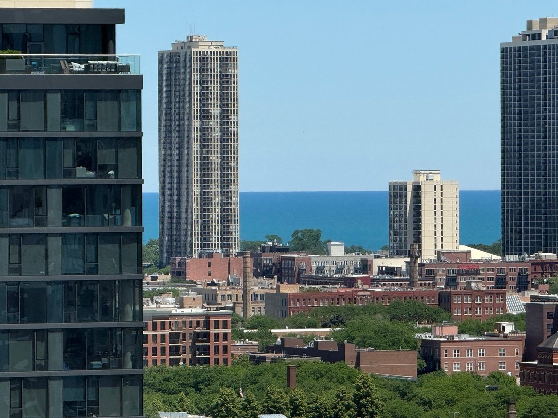 Condo in Chicago, Illinois, United States 5 - 18244561