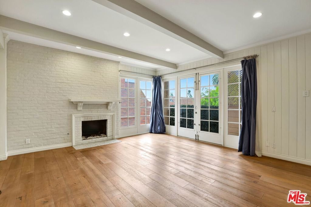 Condo in Los Angeles, California, United States 2 - 18253796
