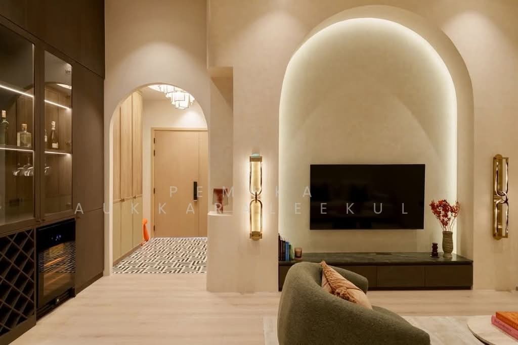Townhouse in Samsen Nok, Bangkok, Thailand 2 - 18254730