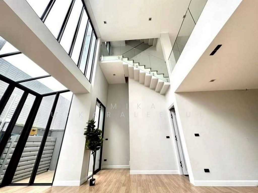 House in Bangkok, Krung Thep Maha Nakhon, Thailand 4 - 18254647