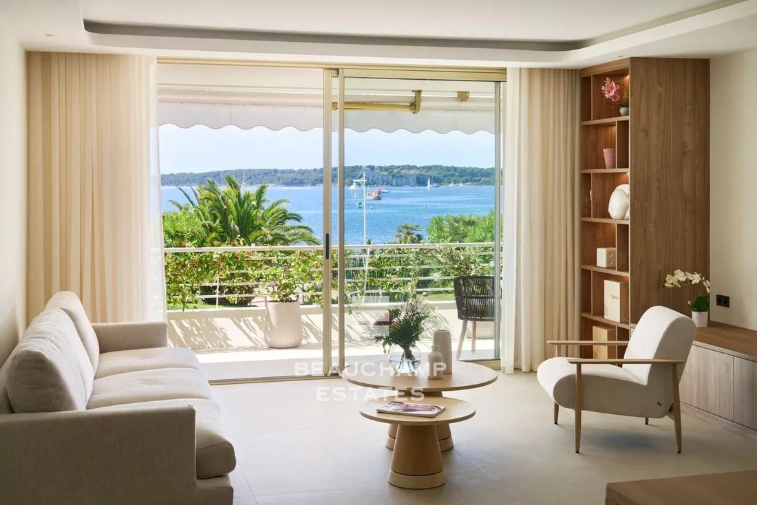 Apartment in Cannes, Provence-Alpes-Côte d'Azur, France 1 - 17134255