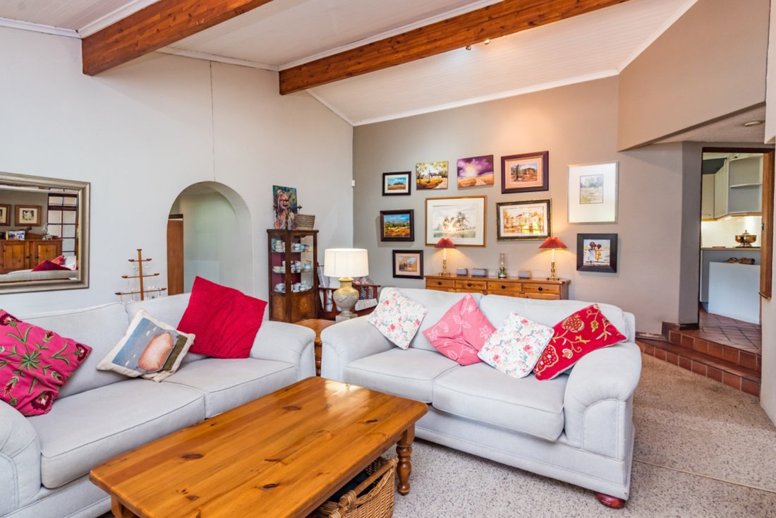 Farm Ranch in Mogale City Local Municipality, Gauteng, South Africa 5 - 18252459