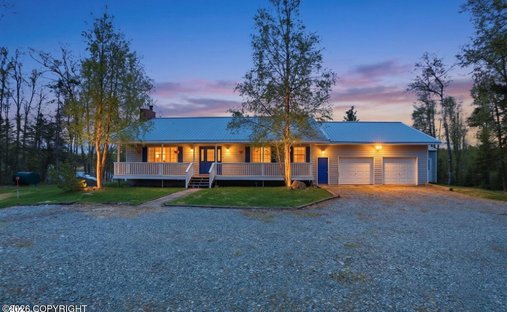 House in Wasilla, Alaska, United States 1