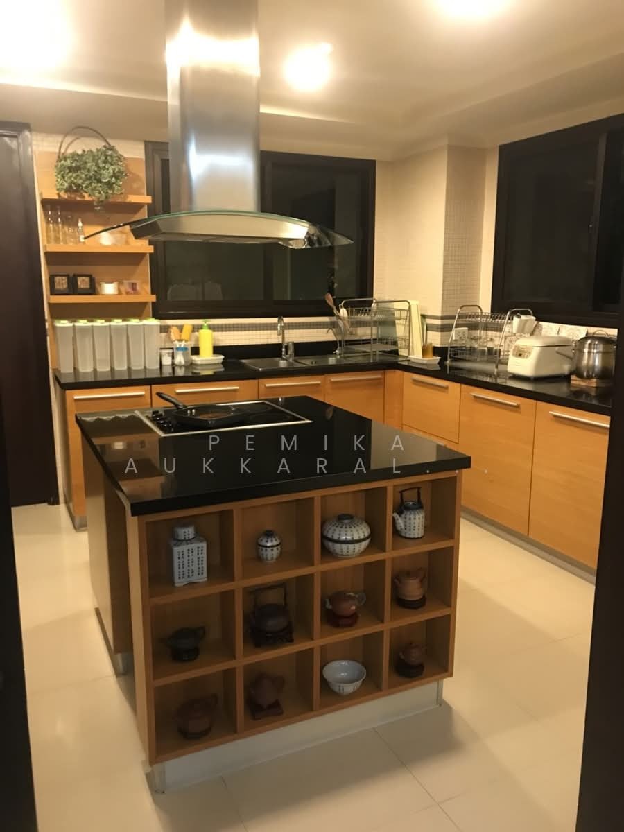 Condo in Chong Nonsi, Krung Thep Maha Nakhon, Thailand 1 - 18253210