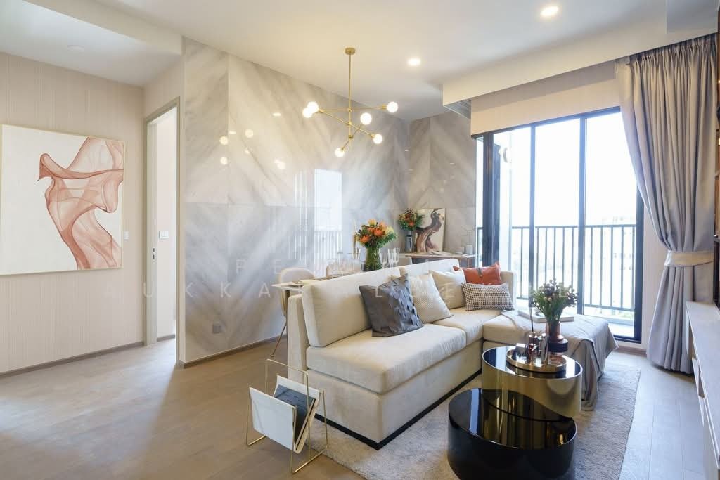 Condo in Thanon Phaya Thai, Bangkok, Thailand 2 - 18253276