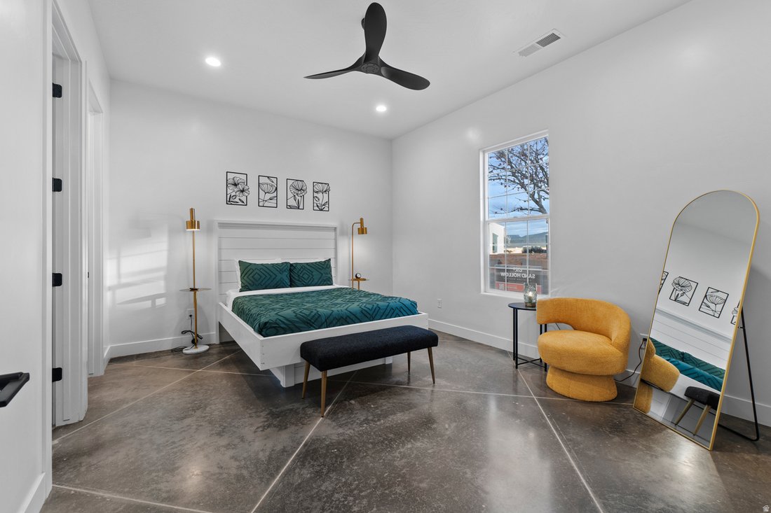 House in Hurricane, Utah, United States 5 - 18254026