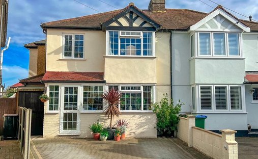 Casa a Molesey, Elmbridge, Inghilterra 1