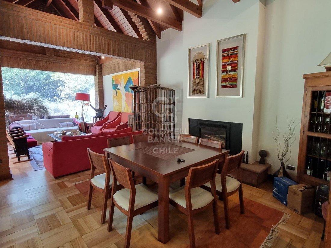 House in Lo Barnechea, Santiago Metropolitan Region, Chile 2 - 18249990