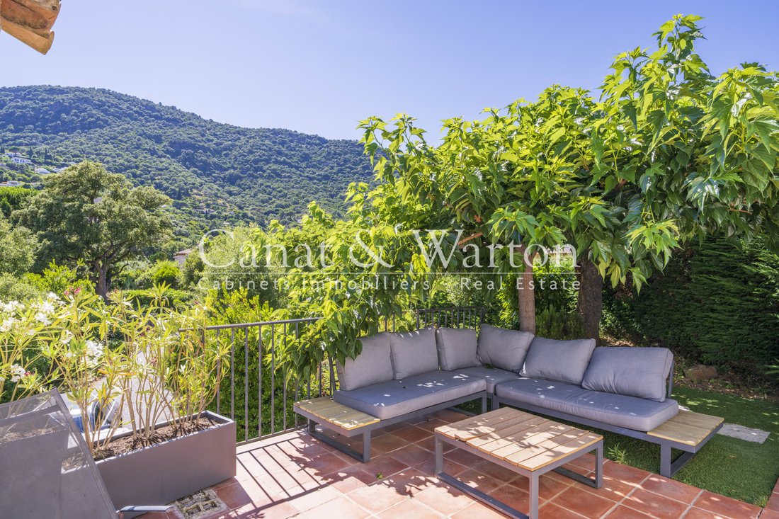 Villa in Sud, Cavalaire-sur-Mer, France 3 - 18256253