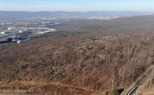 Terreno a Moosic, Pennsylvania, Stati Uniti 1