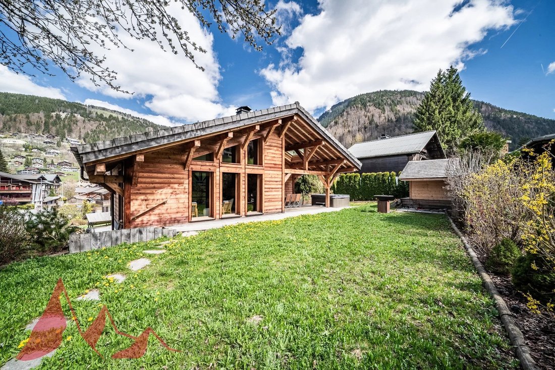 Chalet in Morzine, Auvergne-Rhône-Alpes, France 4 - 18250394