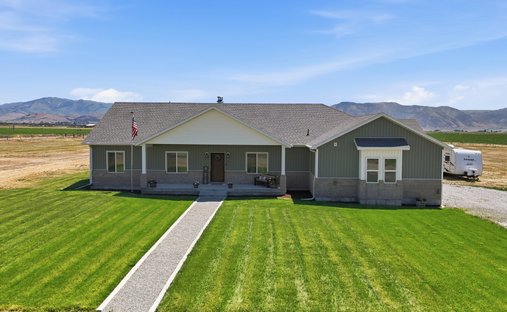 House in Malad City, Idaho, United States 1