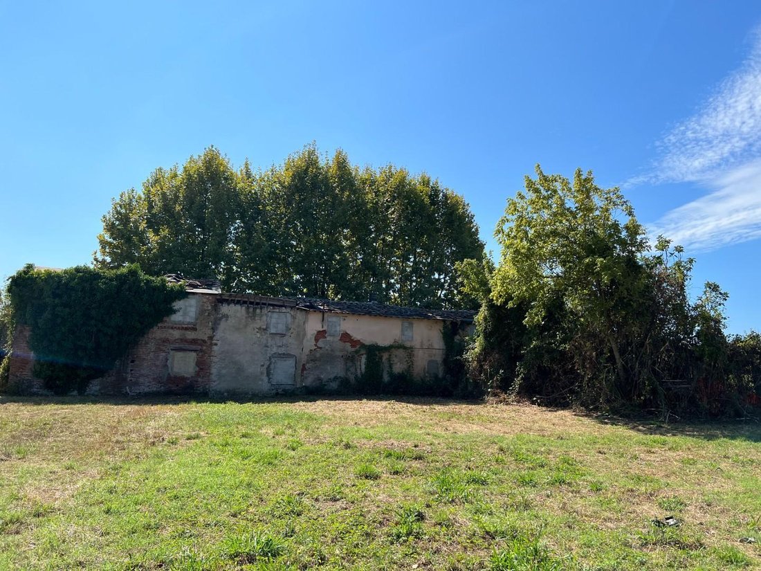 Country House in Pietrasanta, Tuscany, Italy 3 - 18251199