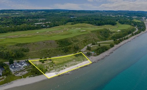 Land in Petoskey, Michigan, Vereinigte Staaten 1