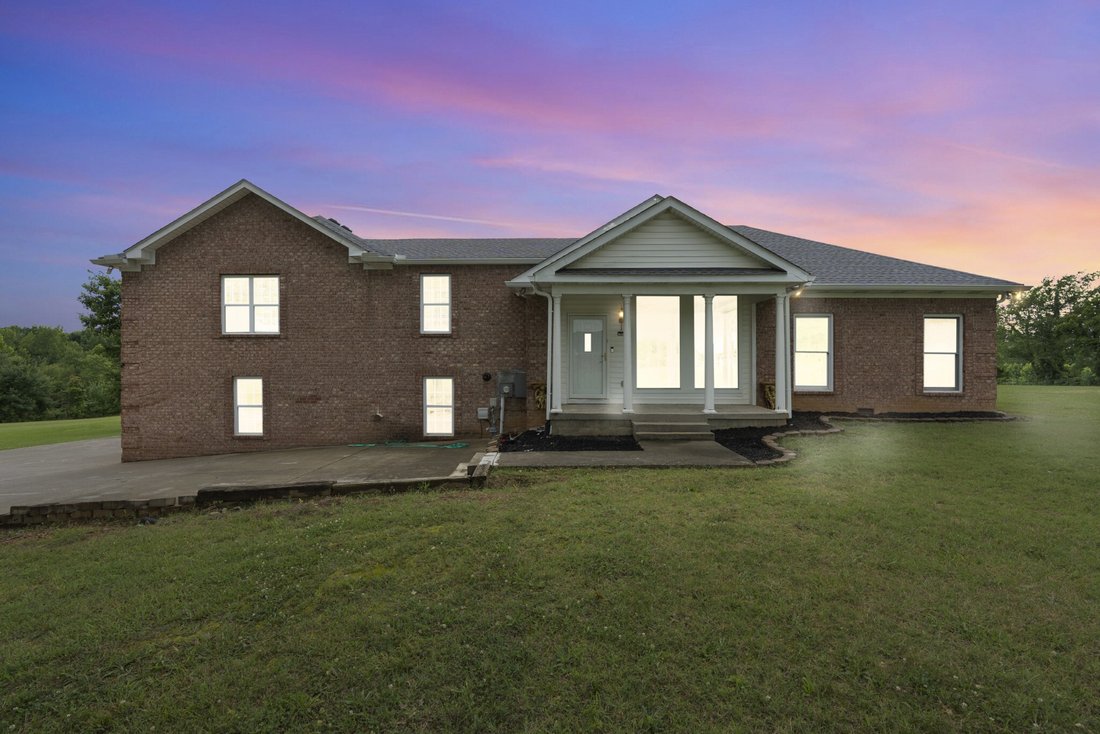House in Springfield, Tennessee, United States 5 - 18257681