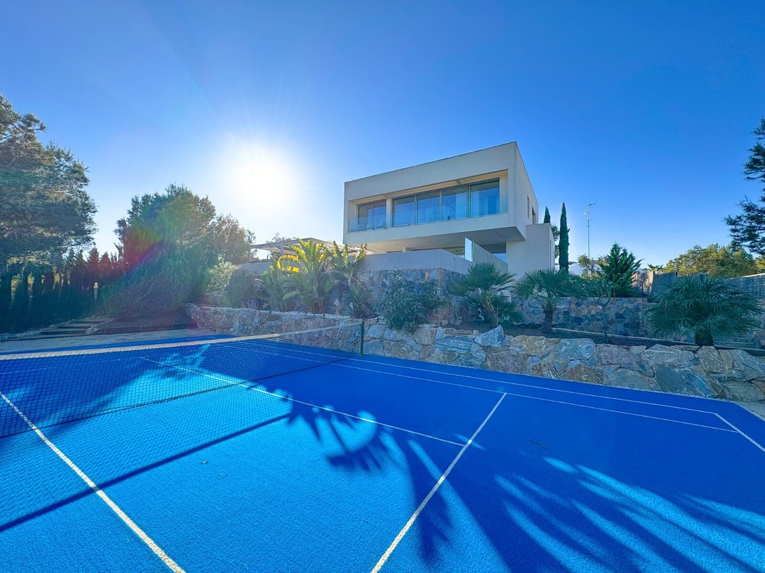 Villa in Orihuela, Valencian Community, Spain 2 - 17306109