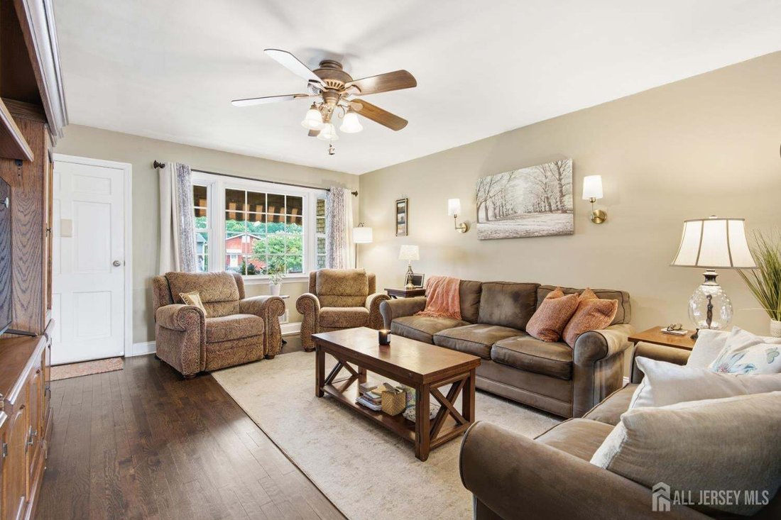 House in Metuchen, New Jersey, United States 5 - 18256521