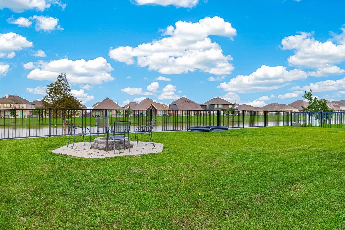House in Katy, Texas, United States 5 - 18250972