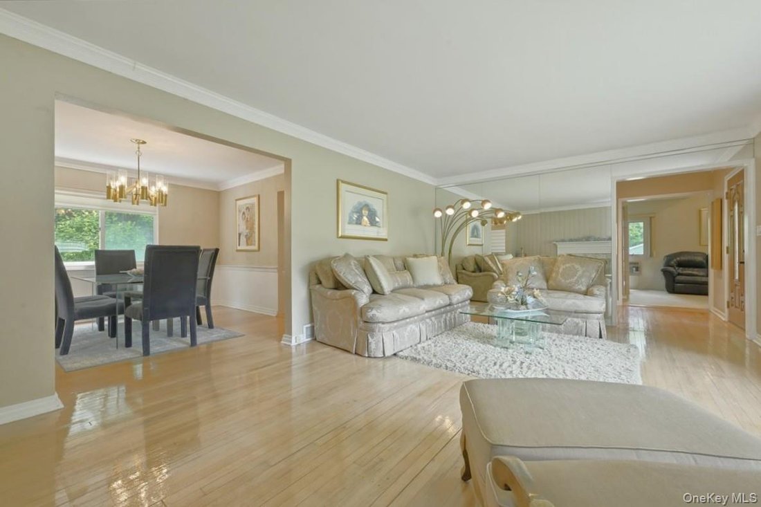 House in Roslyn, New York, United States 5 - 18257286