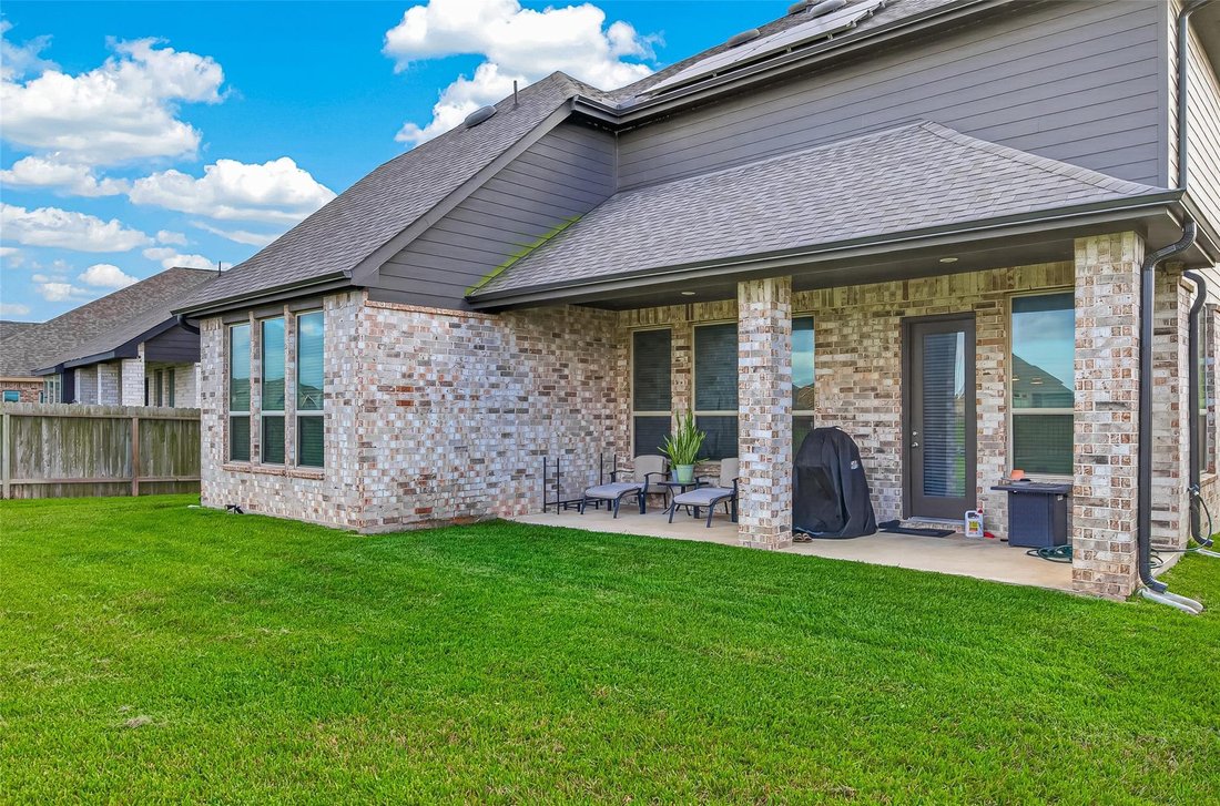 House in Katy, Texas, United States 3 - 18250972