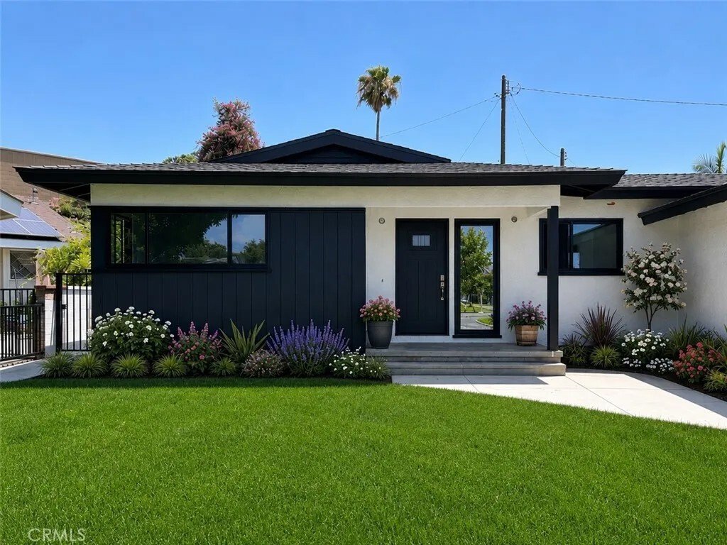 House in Signal Hill, California, United States 1 - 18208120