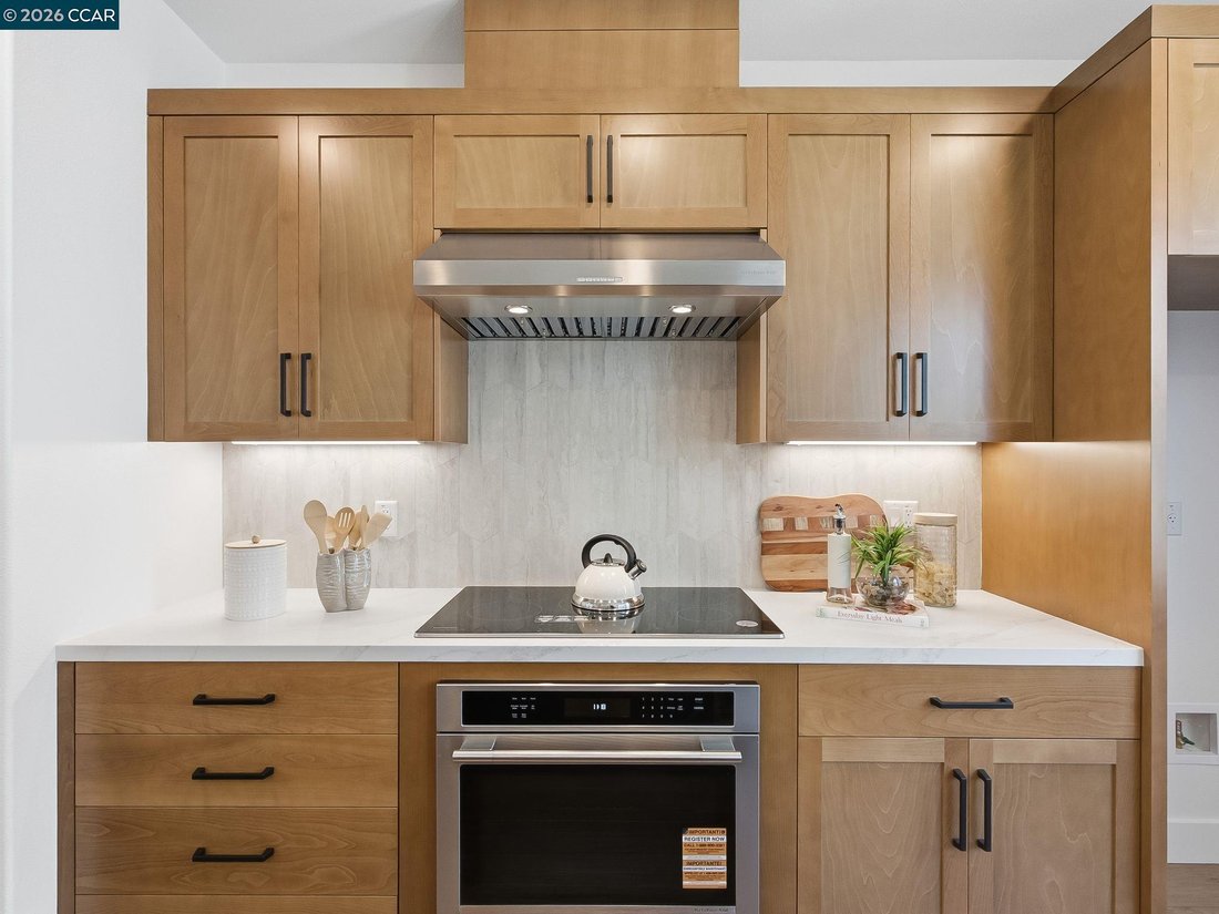 Townhouse in Santa Clara, California, United States 2 - 17909409