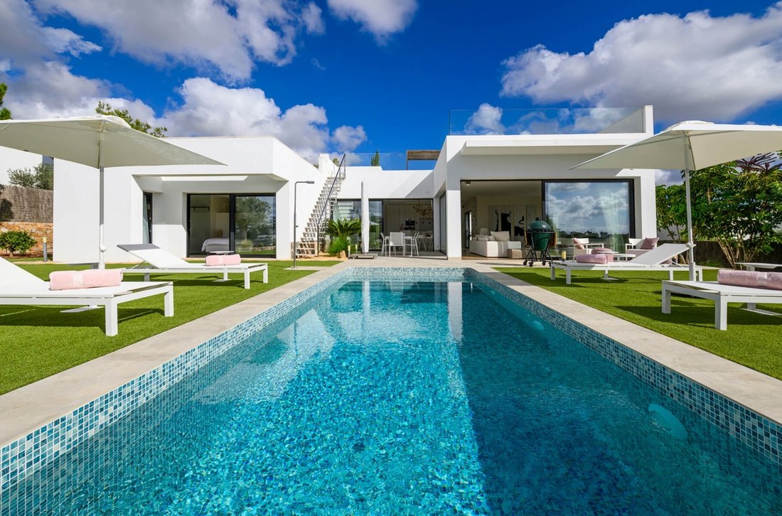 Villa in Orihuela, Valencian Community, Spain 2 - 12852244