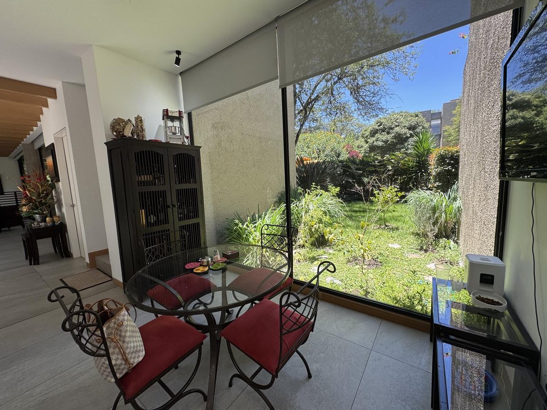 Haus in Quito, Provinz Pichincha, Ecuador 3 - 18253069