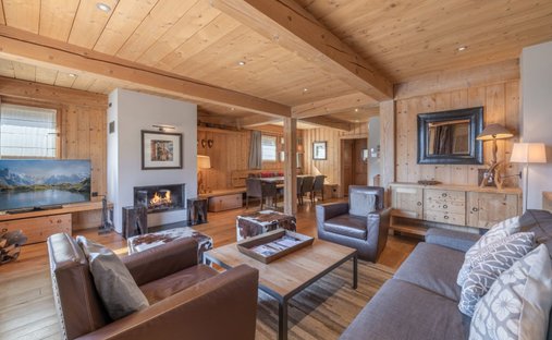 Villa in Les Houches, Auvergne-Rhône-Alpes, France 1