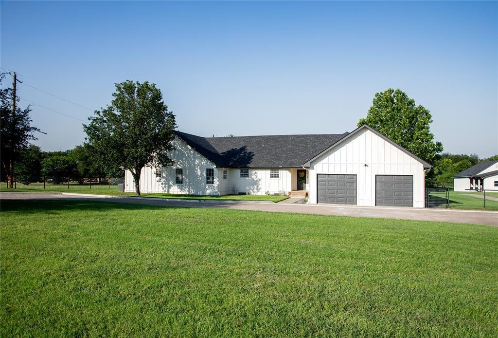 House in Weatherford, Texas, United States 4 - 18255169