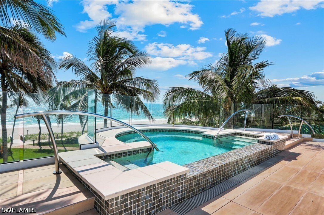 Condo in Naples, Florida, United States 3 - 18250276