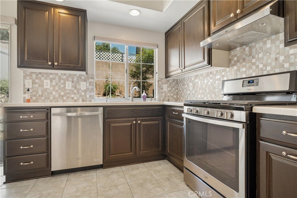 Condo in Glendora, California, United States 3 - 18258224