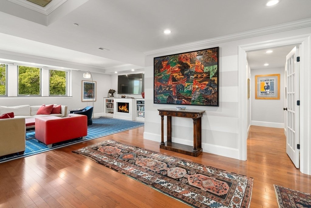 Condo in Watertown, Massachusetts, United States 3 - 18252832