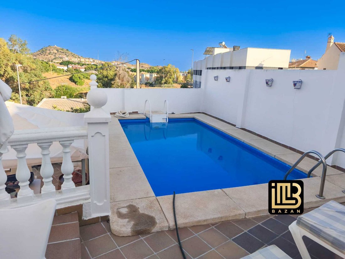 Chalet à Puerto de la Torre, Malaga, Espagne 1 - 18250376