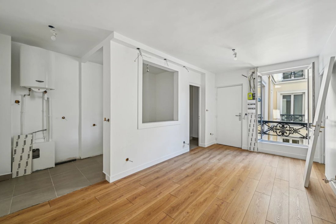 Apartment in Invalides, Paris 7e Arrondissement, Paris 1 - 18251175