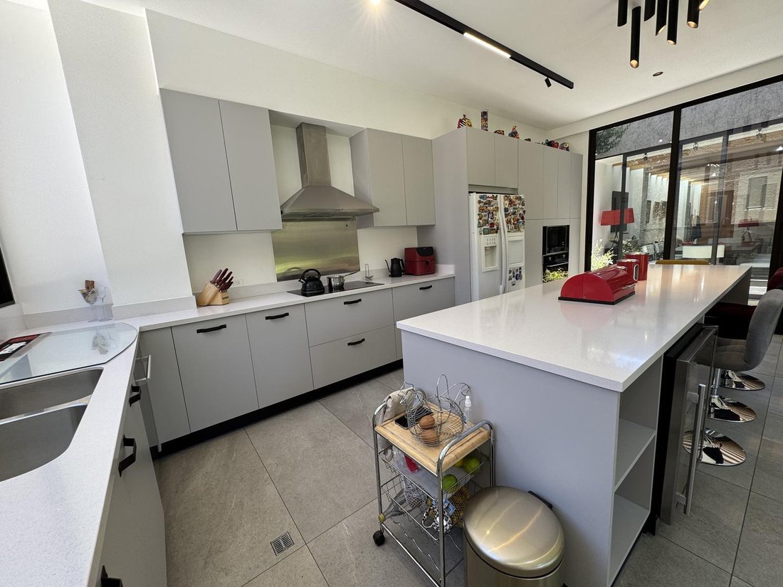 Haus in Quito, Provinz Pichincha, Ecuador 5 - 18253069